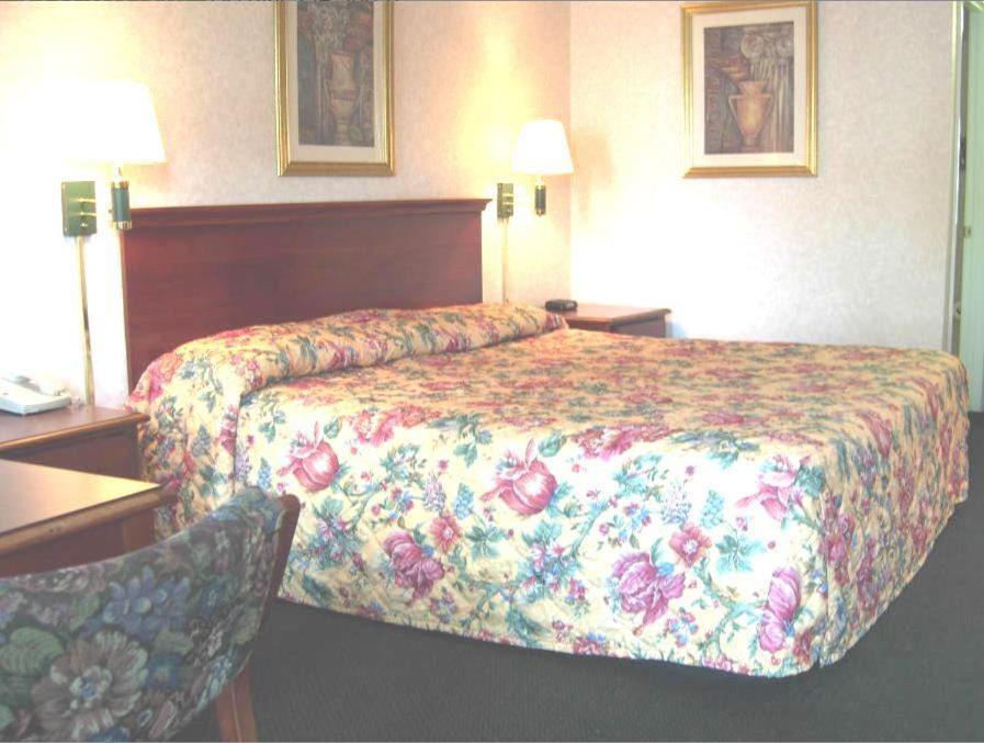 America'S Best Inn & Suites - Decatur Rom bilde